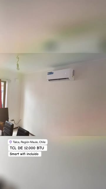 Equipo TCL de 12.000 BTU instalado por BYN Servicios en Talca